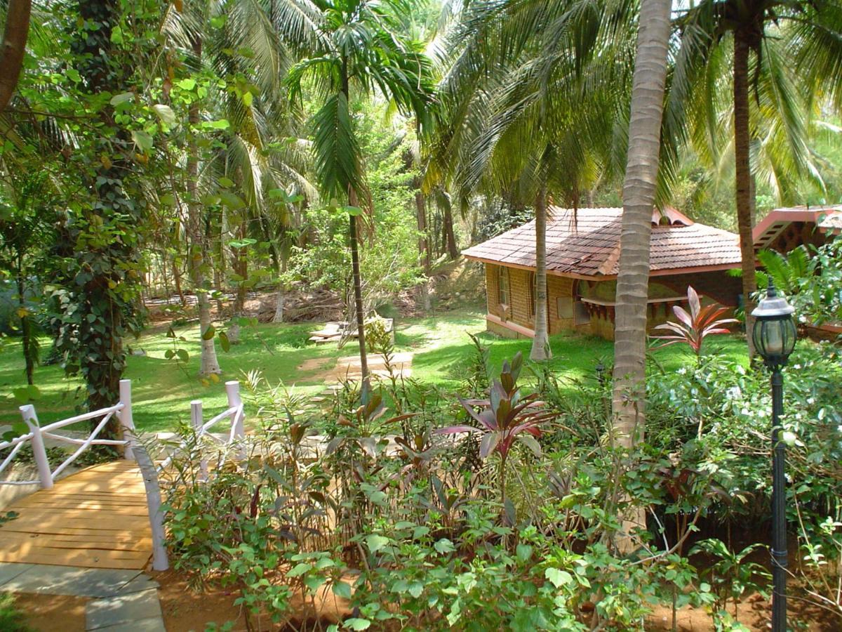 Kairali - The Ayurvedic Healing Village Palakkad Extérieur photo