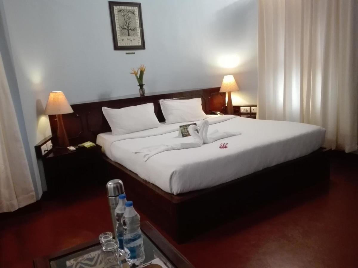 Kairali - The Ayurvedic Healing Village Palakkad Extérieur photo