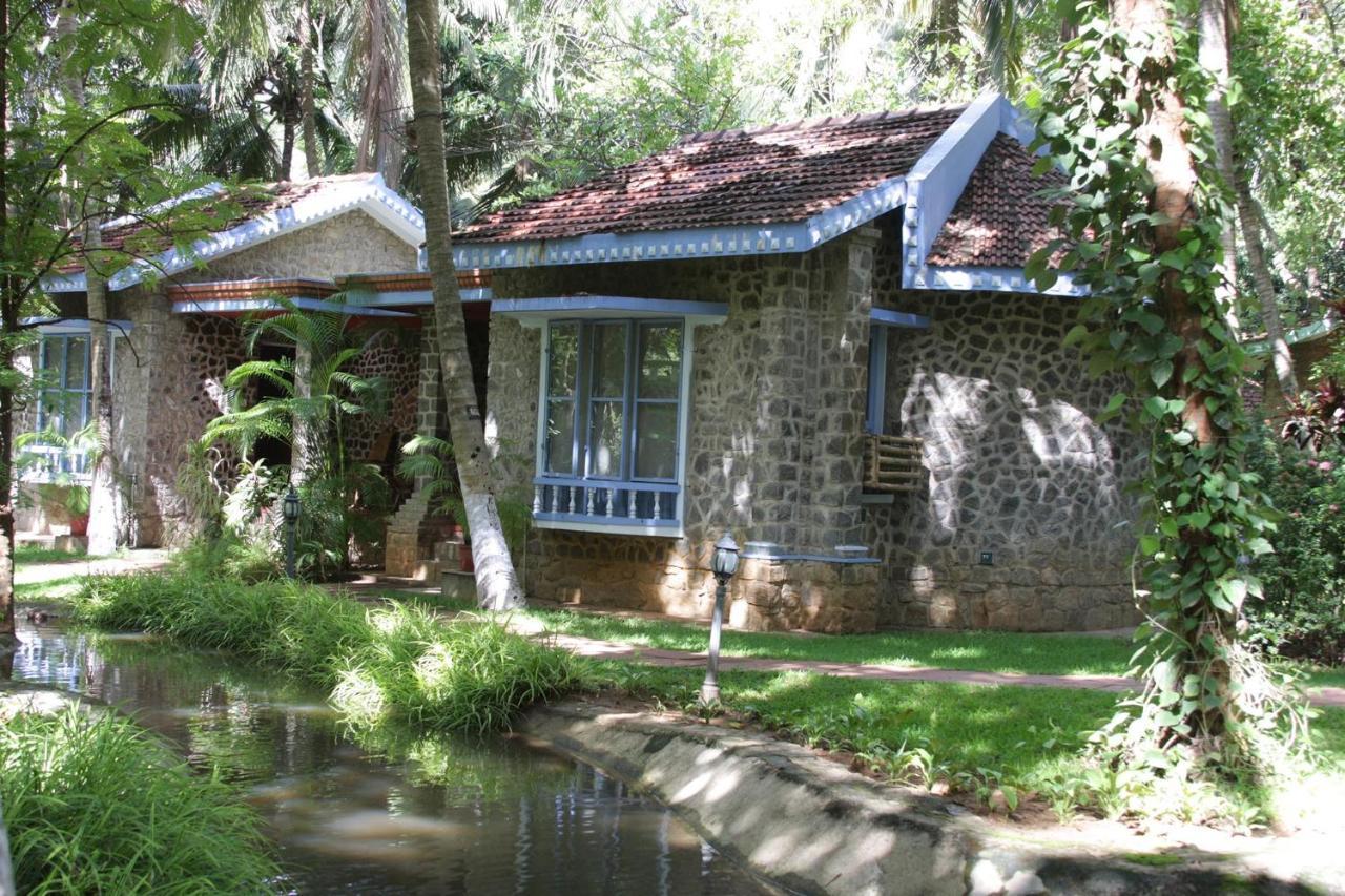 Kairali - The Ayurvedic Healing Village Palakkad Extérieur photo
