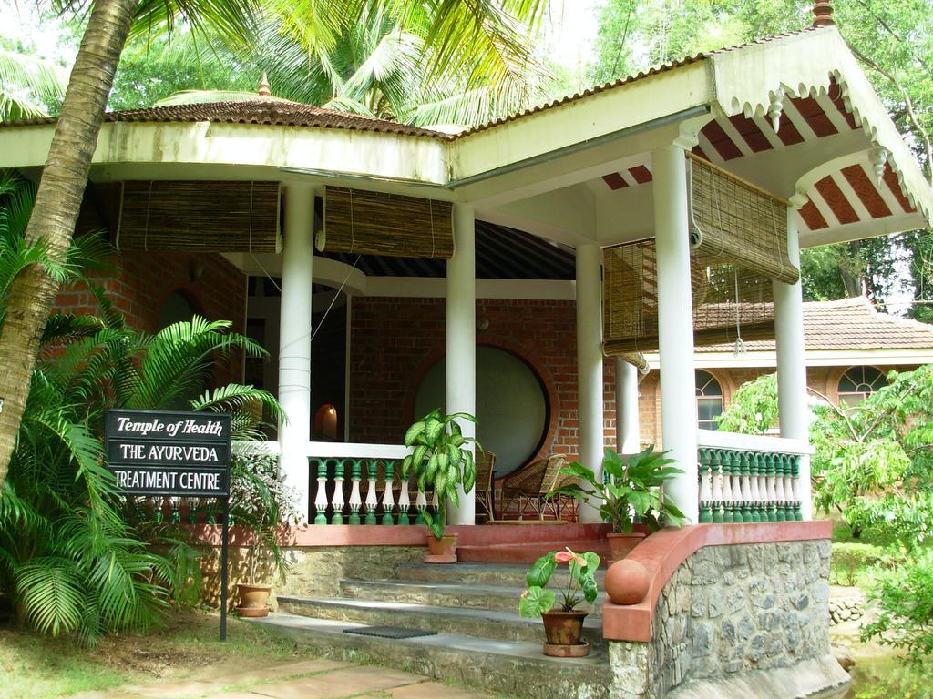 Kairali - The Ayurvedic Healing Village Palakkad Extérieur photo