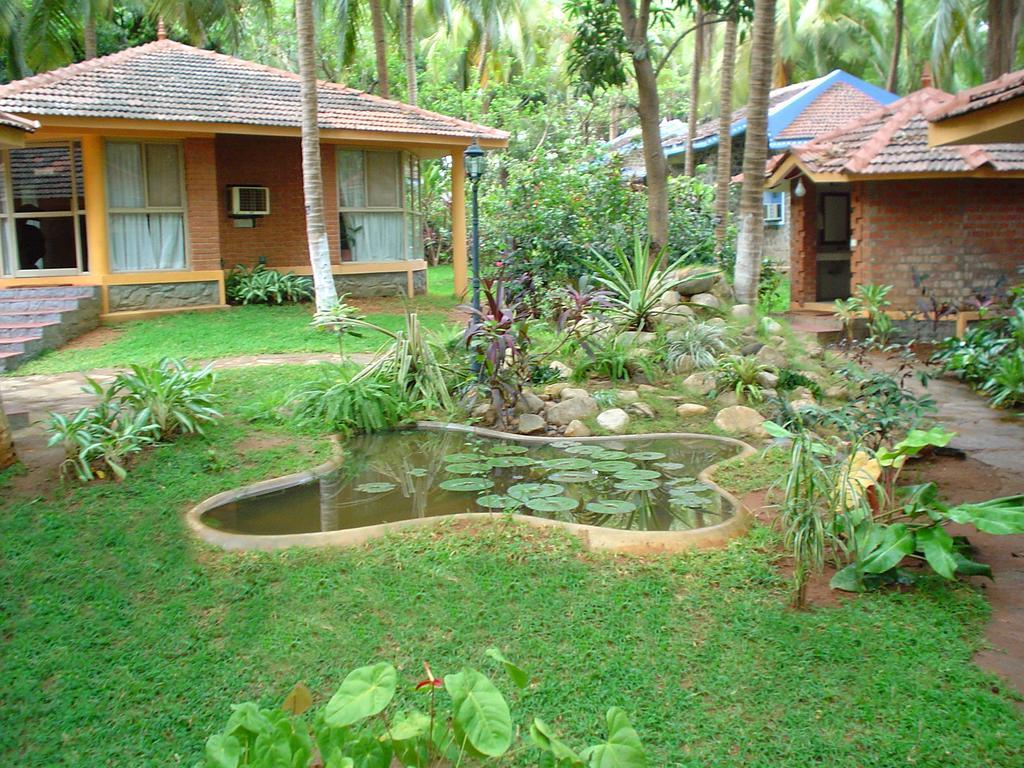 Kairali - The Ayurvedic Healing Village Palakkad Extérieur photo